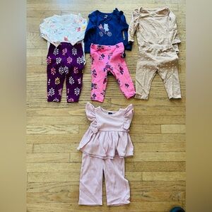 Set of 4 onesies with pants
